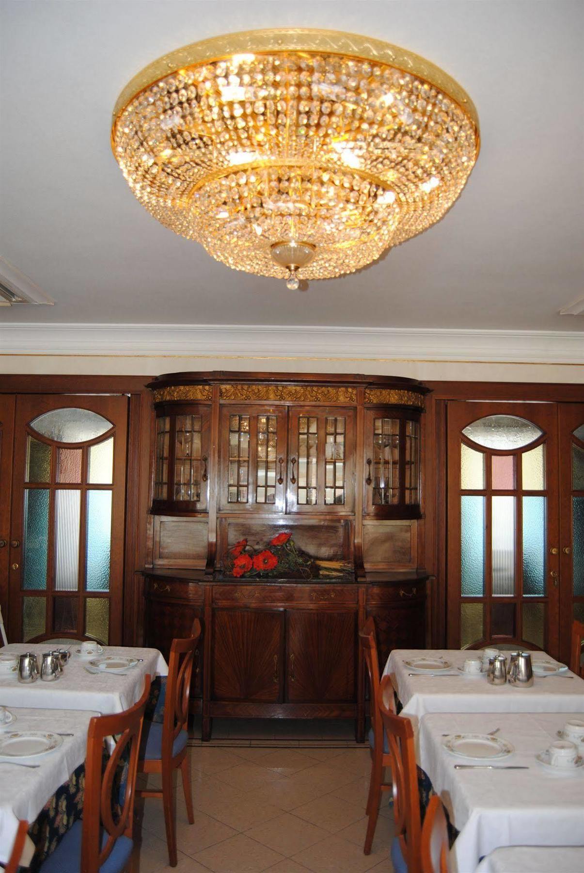 Capri&residence Hotel 3*